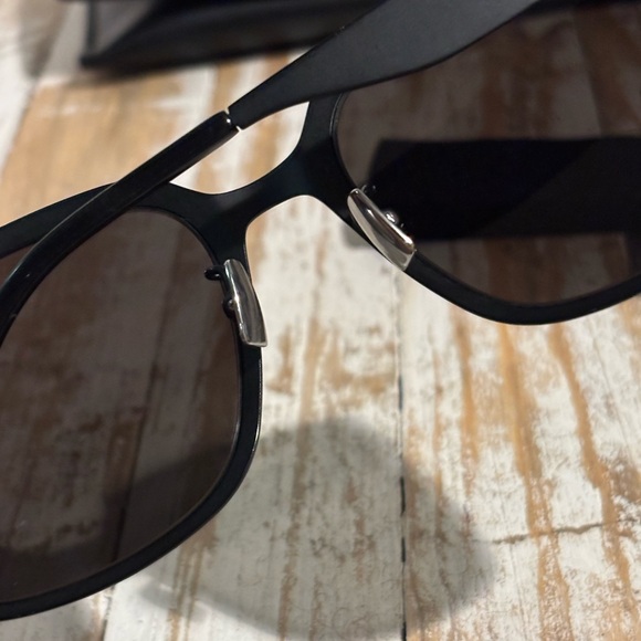 Yves Saint Laurent Black Sunglasses - Picture 10 of 10